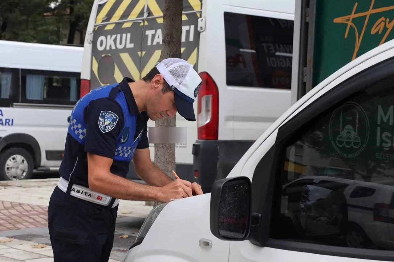 Sakarya’da okul servislerine sıkı denetim: Güvenlik kontrolleri yapıldı